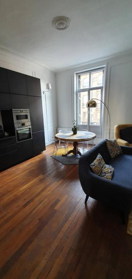 Apartament L'Ecu : Un Haussmannien Accueillant! Reims Zewnętrze zdjęcie