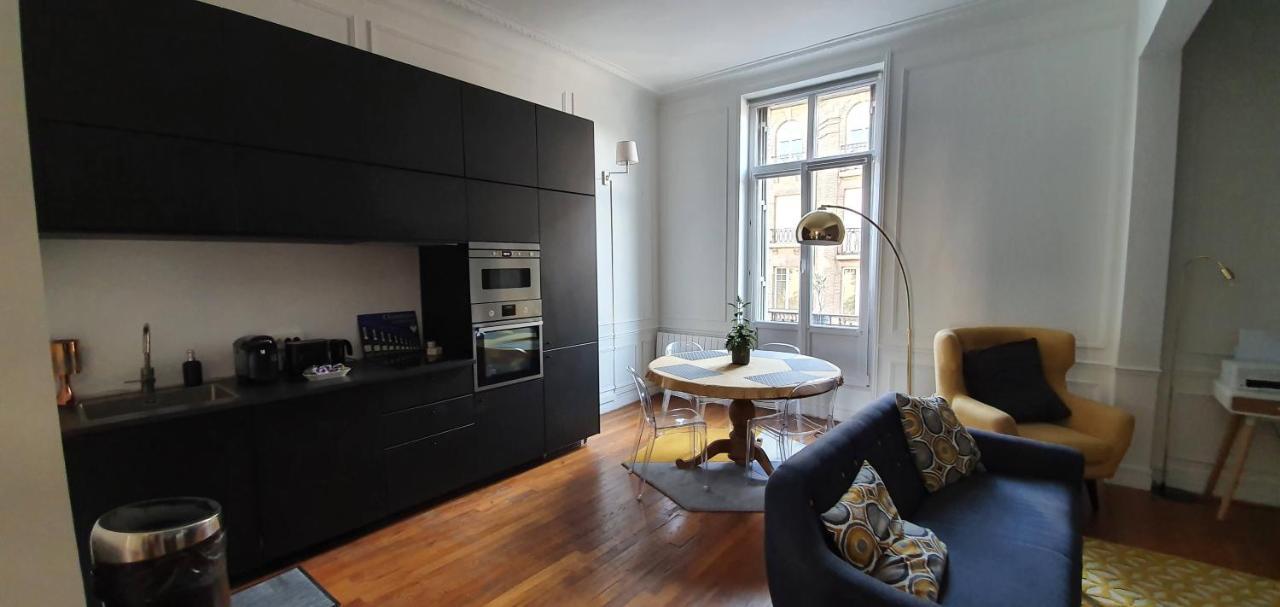 Apartament L'Ecu : Un Haussmannien Accueillant! Reims Zewnętrze zdjęcie